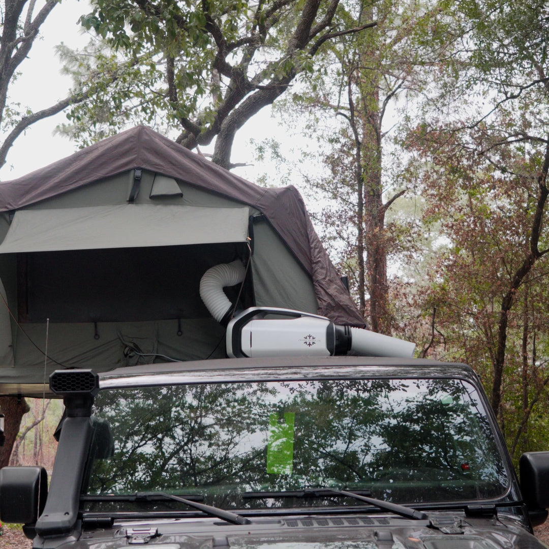 ZERO BREEZE Mark 2 portable air conditioner can be powered by a solar generator ZERO BREEZE Mark 2 portable air conditioner can be powered by a solar generator